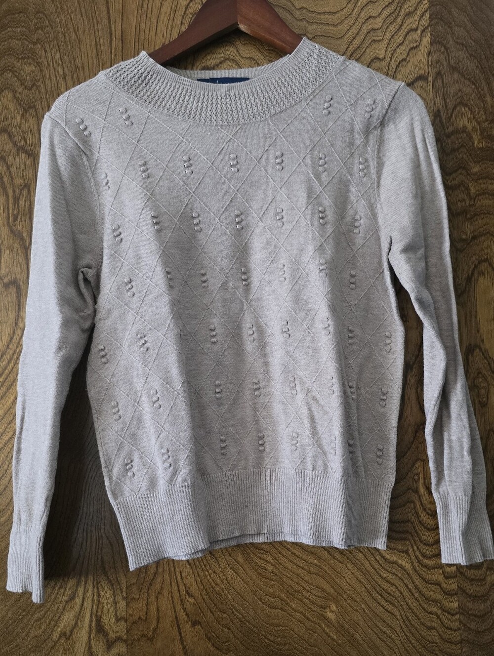 Lark & Grey Petite Women's Textured Knit Sweater